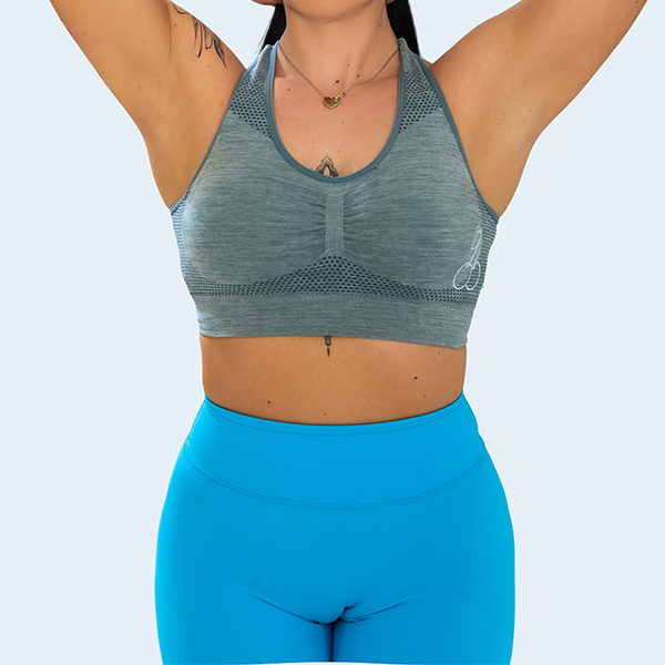 Grey sports bra with removable pads and holes - Image 2